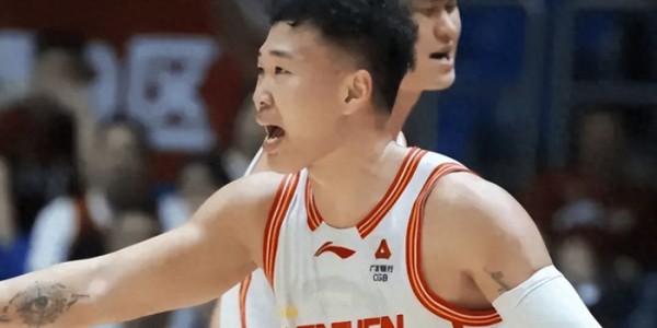 虎扑电竞app下载-浙深战争议哨！贺希宁三步上篮走步了吗？两位专家给出相同的解读|浙江男篮|深圳队|裁判|超标|浙江_新浪体育_新浪新闻